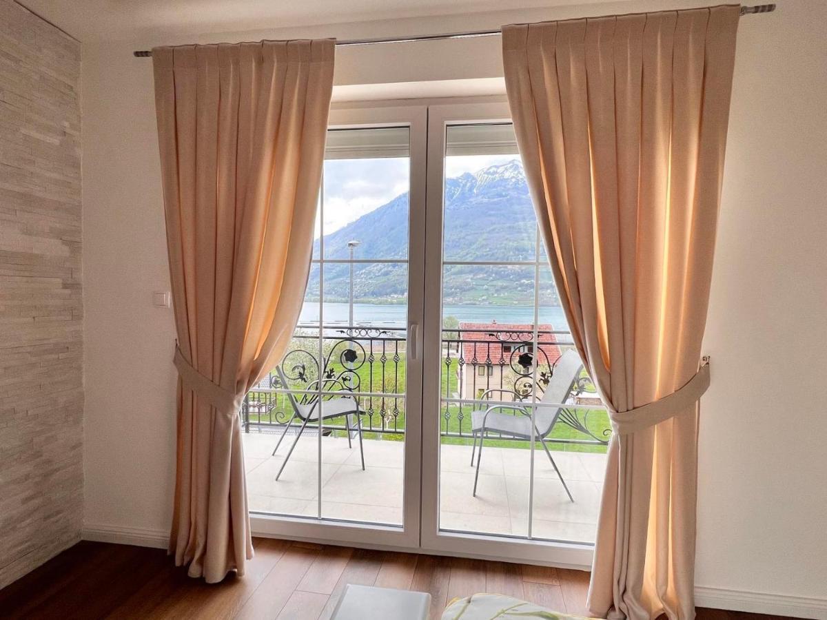 Ema Apartments Плав Екстериор снимка