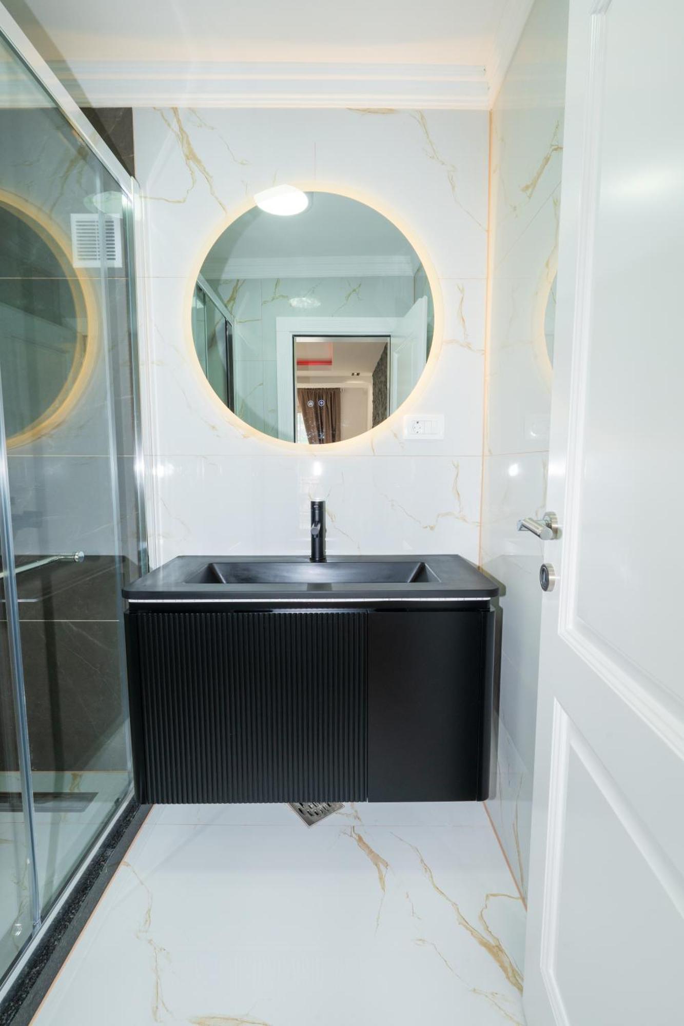 Ema Apartments Плав Екстериор снимка